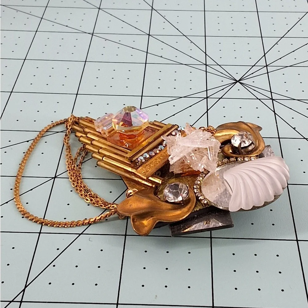 Art Deco Revival Assemblage Brooch - Quartz Crystal Shell & Draped Chain‎ Gold